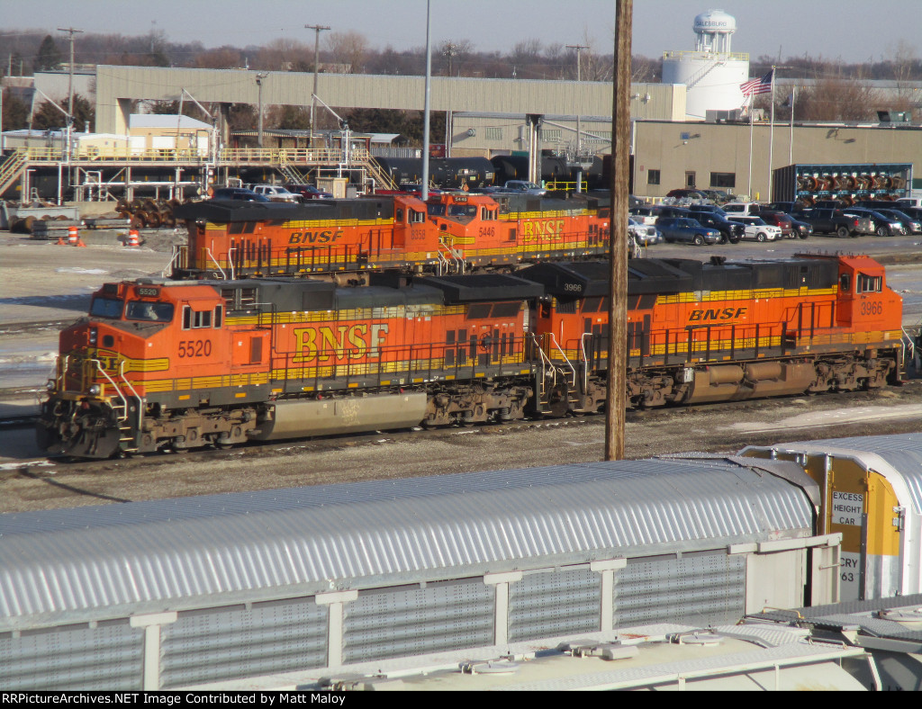 BNSF 5446